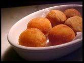 bolinho de carne com ovo
